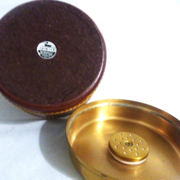 DUK-IT HUMIDOR & 2 Tobacco Cans Leather-Wrapped Copper Body Brass Lids - Picture 4 of 10